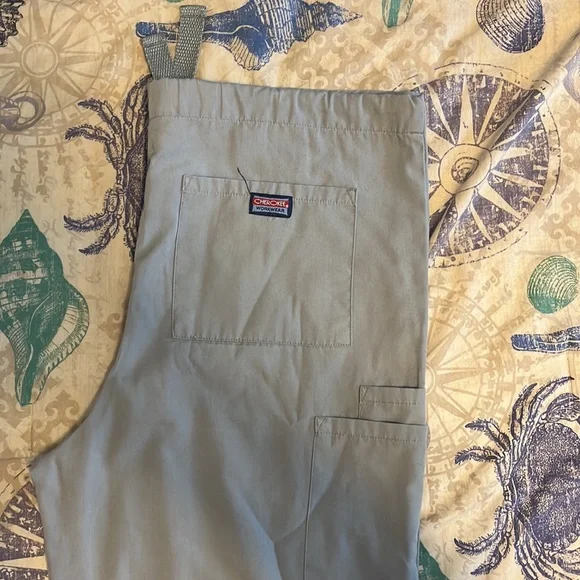 Gray Cherokee Scrubs - Picture 3 of 3